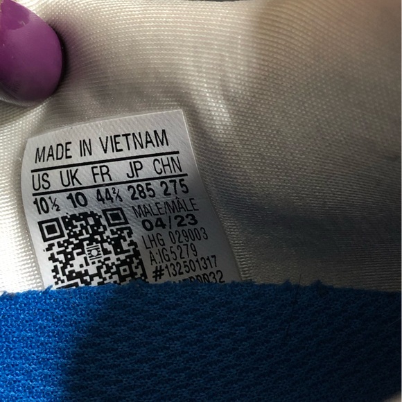 Men’s Blue suede Adidas SKATEBOARDING sneakers!!! - Picture 5 of 15